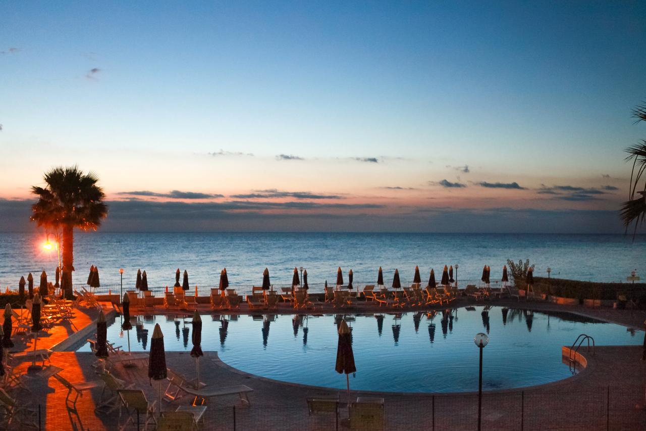 Club Esse Costa Dello Jonio Hotel Mandatoriccio Marina Buitenkant foto