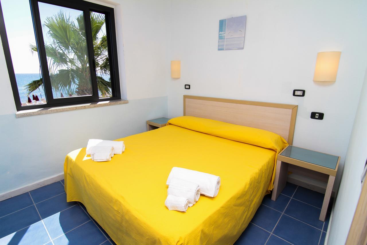 Club Esse Costa Dello Jonio Hotel Mandatoriccio Marina Buitenkant foto